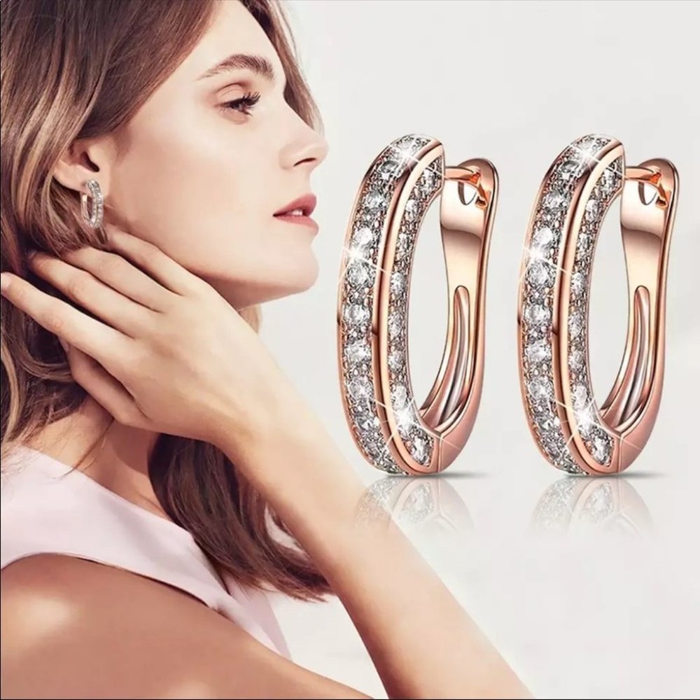 New 18k Gold Plated Cubic Zirconia Hoop Earrings - Picture 5 of 6